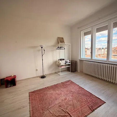 Kosher Life Above The Centre Διαμέρισμα *